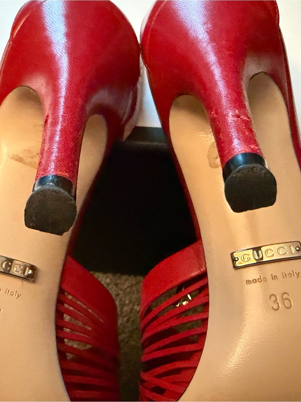 Gucci Red Leather Knot Slingback Heels - Picture 5 of 16